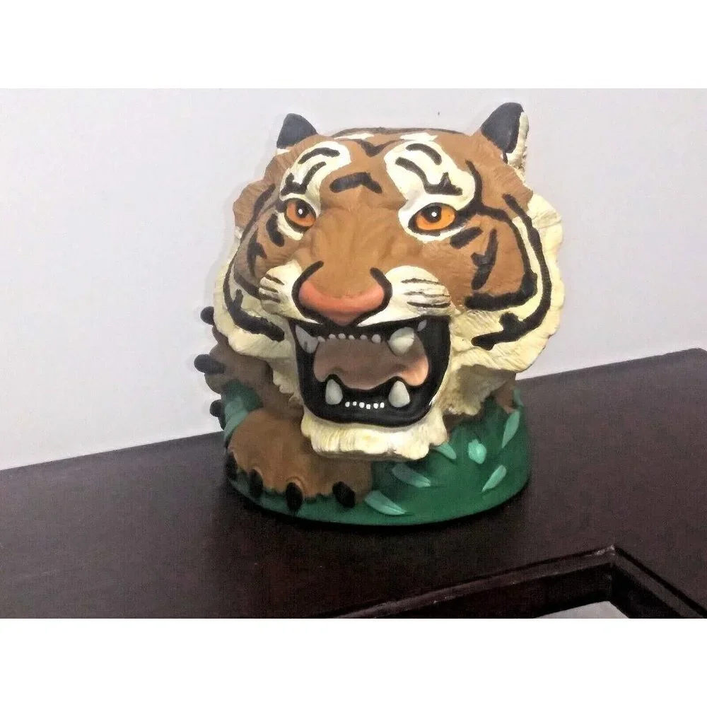 Drinkworks Cup topper Disney's Animal Kingdom Tiger HTF Collector series